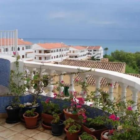 Vistamar Iv, 10 Apartment *